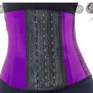 NWT Lycra waist trainer size 38